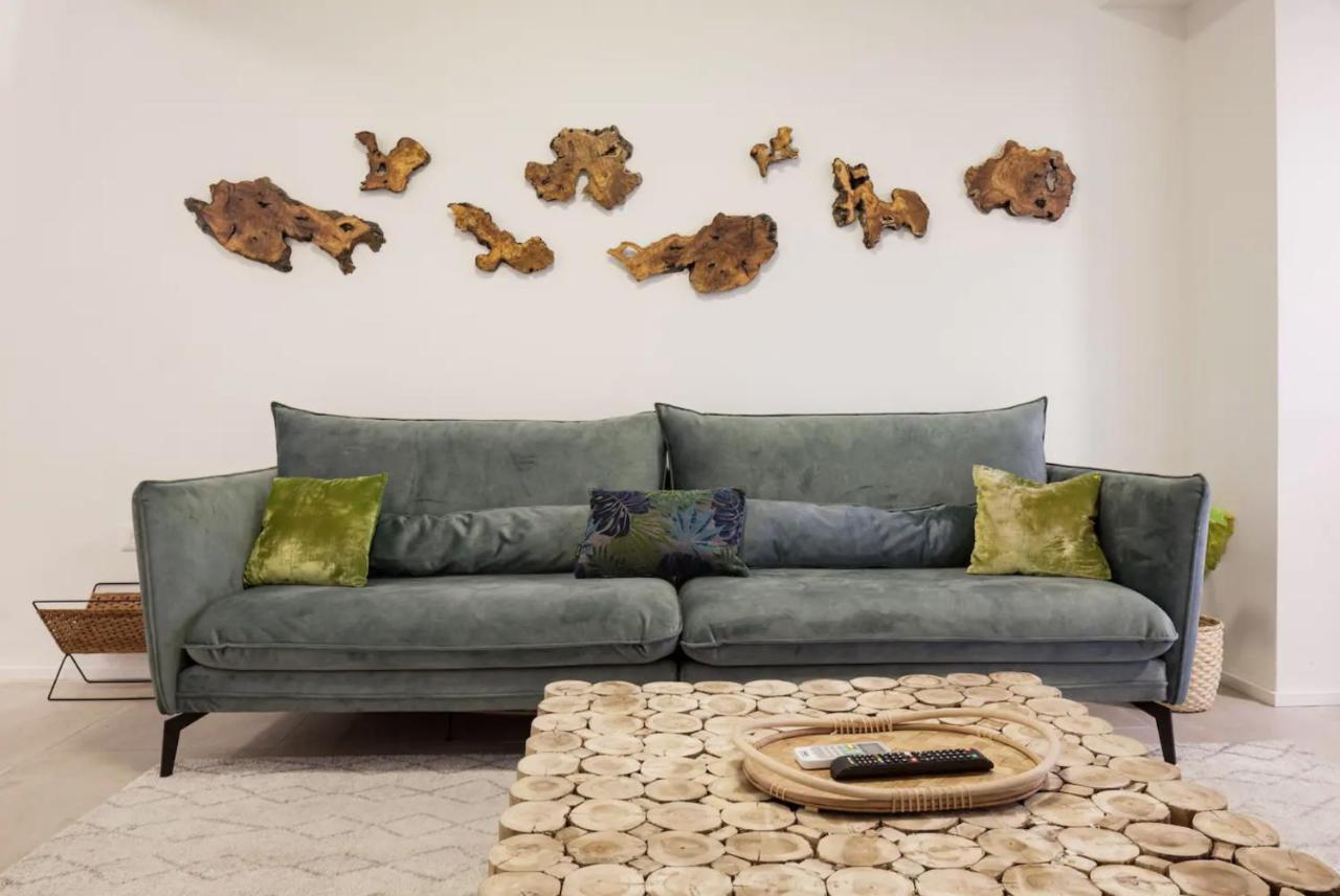 Renovated Large 3Rm Apartment 5 Min From The Beach テル・アビブ エクステリア 写真